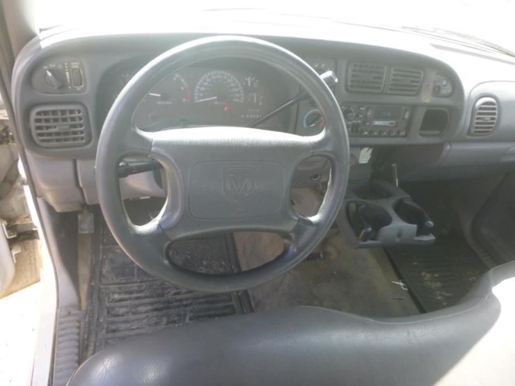 2001-dodge-ram-2500-image-9