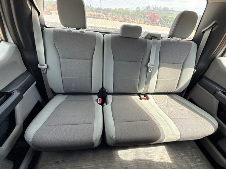 2017-ford-f150-xl-image-14