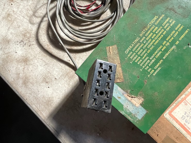 john-deere-1240-image-8