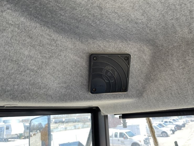 2018-volvo-a45g-image-45