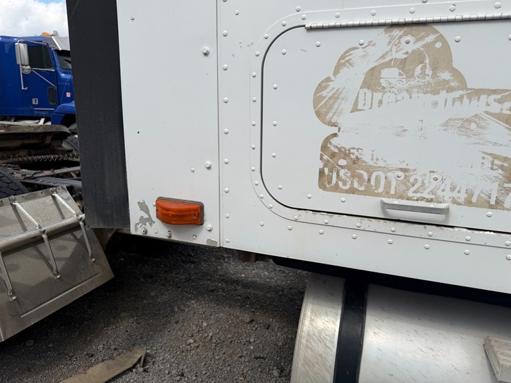 2002-international-9200i-image-43