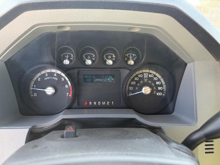 2011-ford-f250-image-15