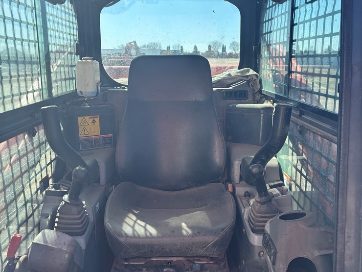 kubota-svl75-image-50