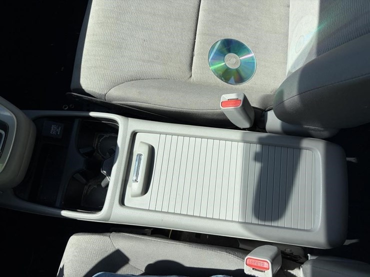 2014-honda-crv-image-18