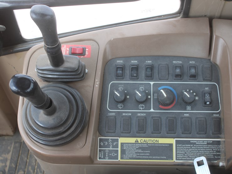 1998-john-deere-444h-image-42