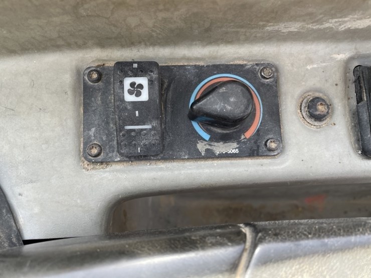 2006-caterpillar-th460b-image-20