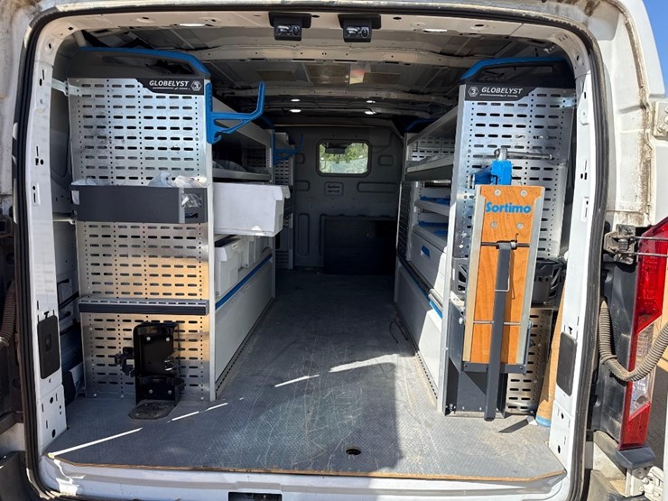 2019-ford-f350-image-9