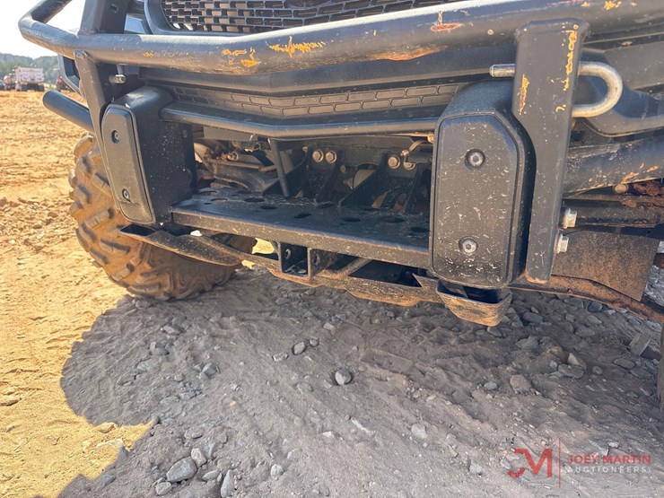 2019-john-deere-xuv-835m-utv-image-6