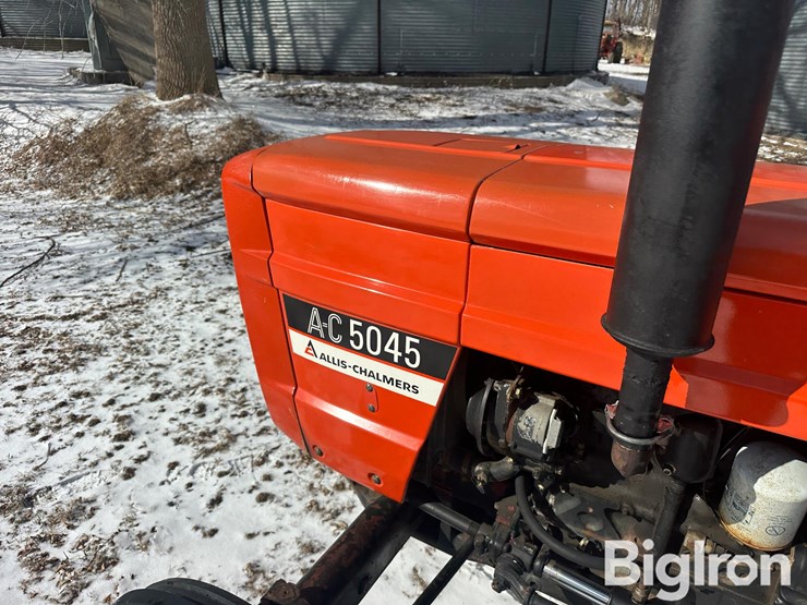 1983-allis-chalmers-5045-image-9