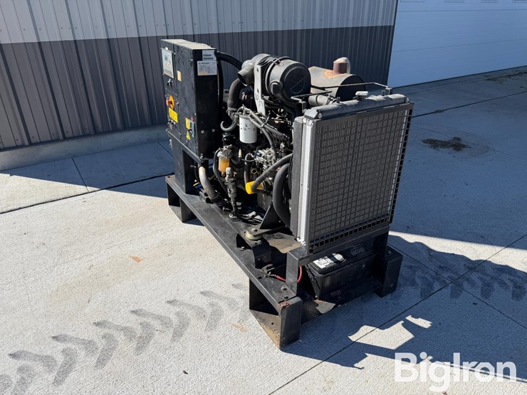 2012-highpower-systems-hyw-45-t6-os-40-kw-generator-system-image-7