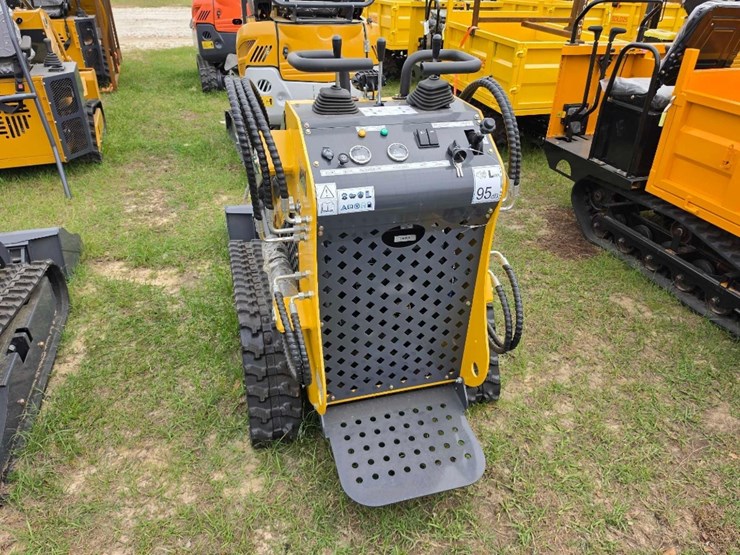 --absolute---new-sdlanch-mini-skid-image-6