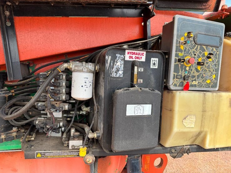 jlg-600s-image-35
