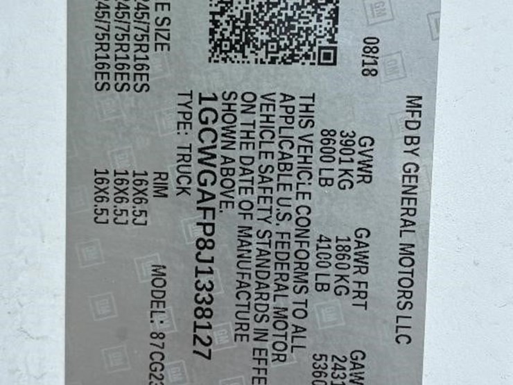 2018-chevrolet-express-2500-image-17