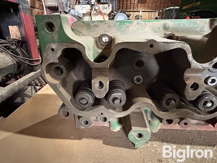 john-deere-8870-image-9