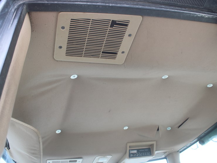 john-deere-7610-image-26