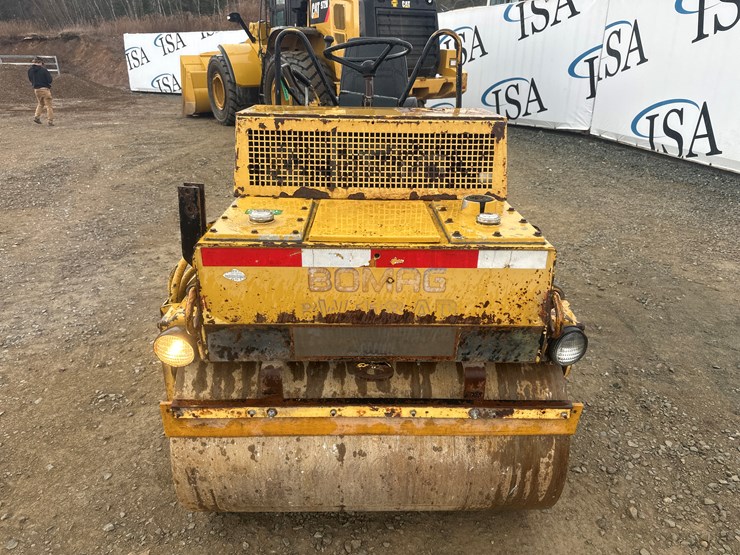 massey-ferguson-8-image-8