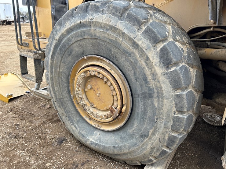 caterpillar-980g-image-59