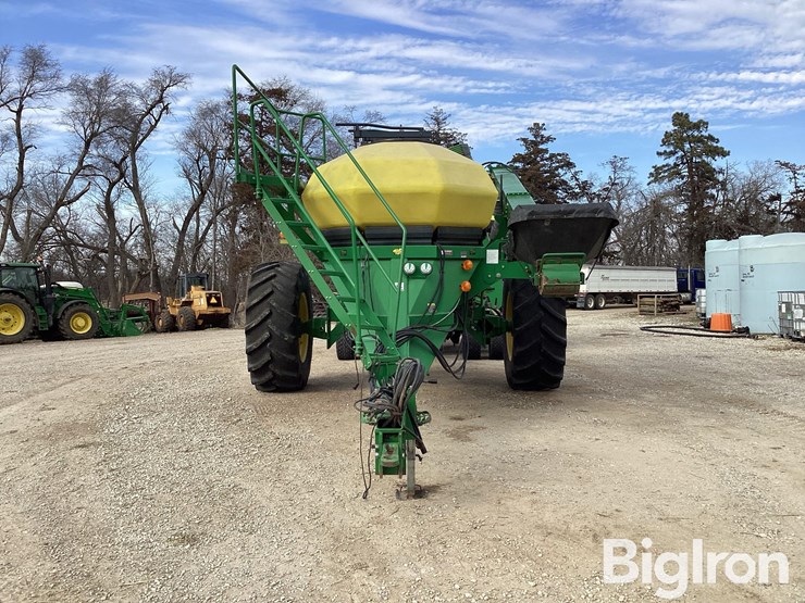 2009-john-deere-1890-image-2