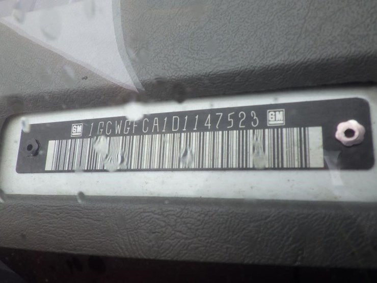 2013-chevrolet-express-2500-image-14