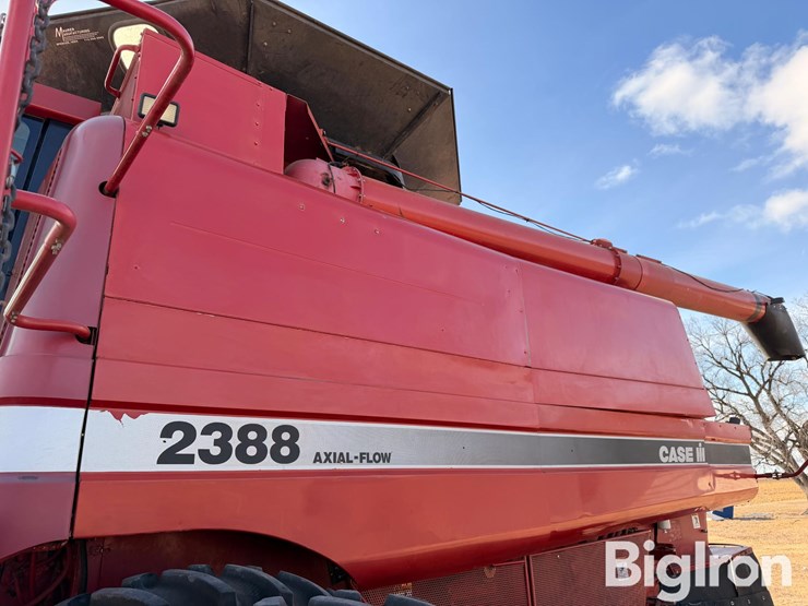 2001-case-ih-2388-image-16