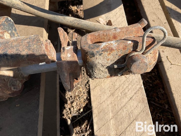 john-deere-8-image-15