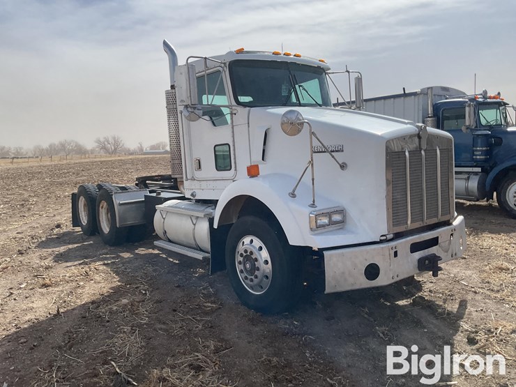 1998-kenworth-t800-image-3