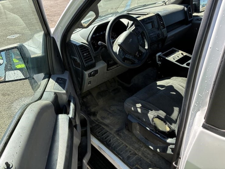 2015-ford-f150-image-10