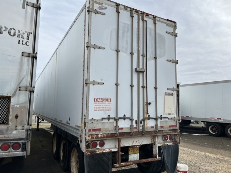 1984-alloy-tri-axle-dry-van-trailer-image-3