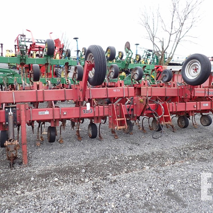 CASE IH 183