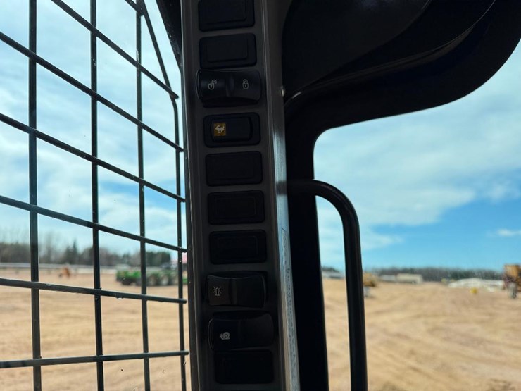 case-sv185b-image-73