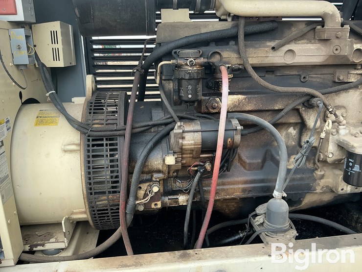 john-deere-6068t-image-17