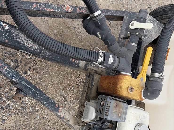 750-gallon-t/a-nurse-tank-trailer-image-10