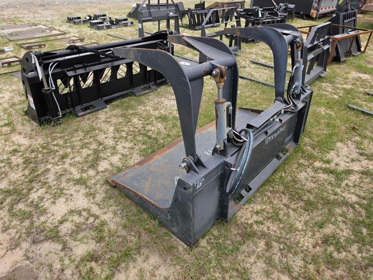 --72"-grapple-image-2