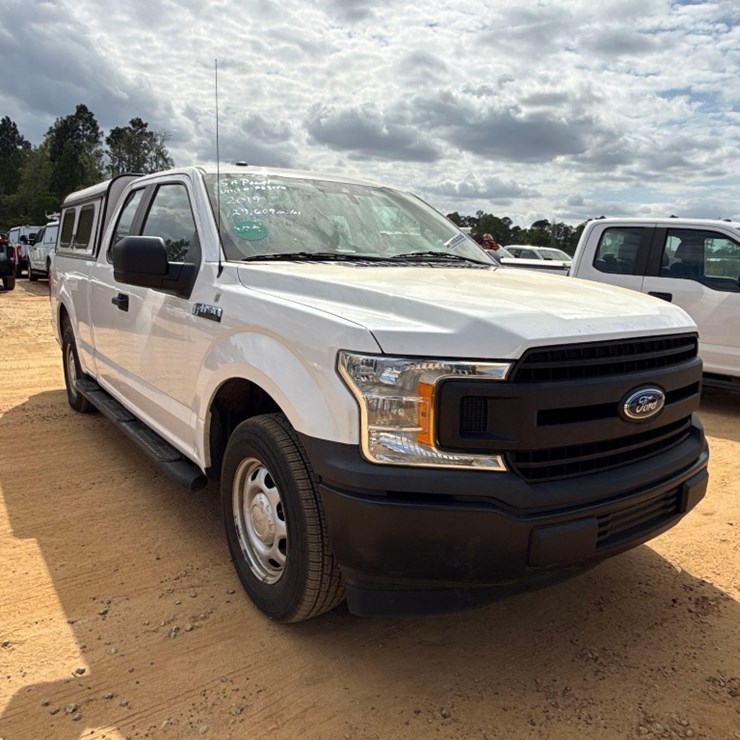 2019 FORD F150 XL