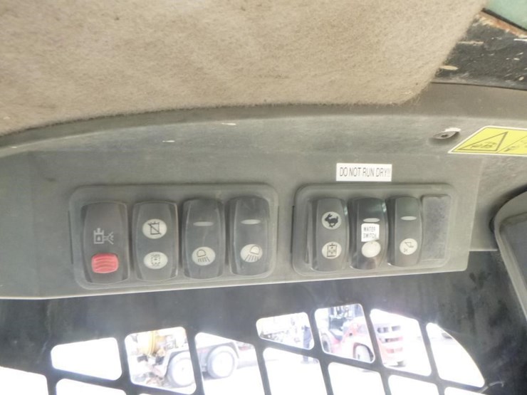 2009-caterpillar-246c-image-20