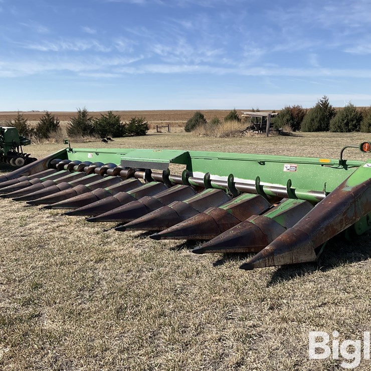 1993 JOHN DEERE 1243