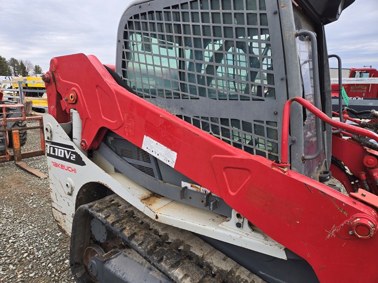 takeuchi-tl10v2-image-24