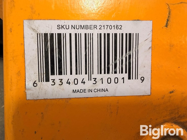 4400-lb.-capacity-pallet-jack-image-13