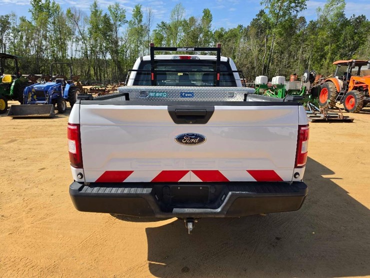 2019-ford-f150-xl-image-6