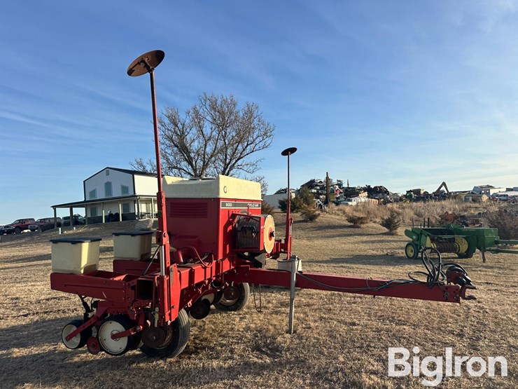 international-800-cyclo-air-image-4