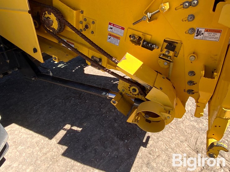 2009-new-holland-cr9060-image-15