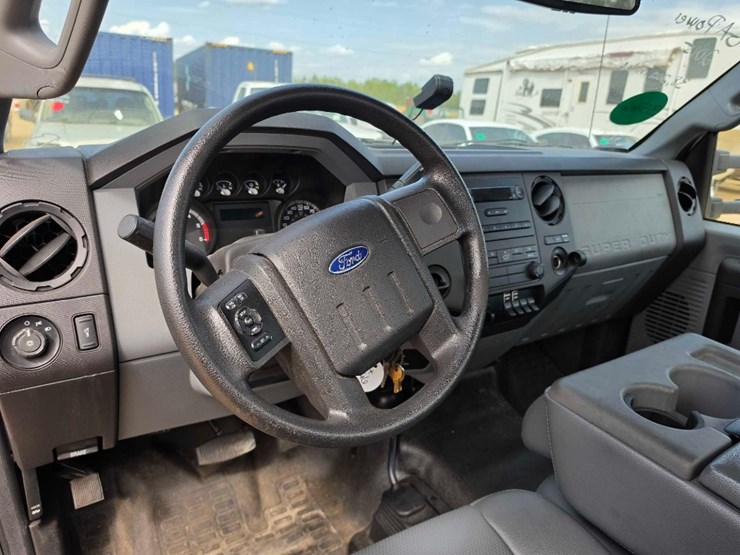 2015-ford-f450-image-13