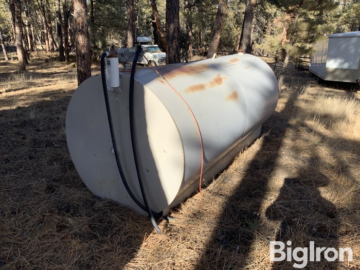 mills-1000-gal-fuel-tank-w/electric-pump-image-1