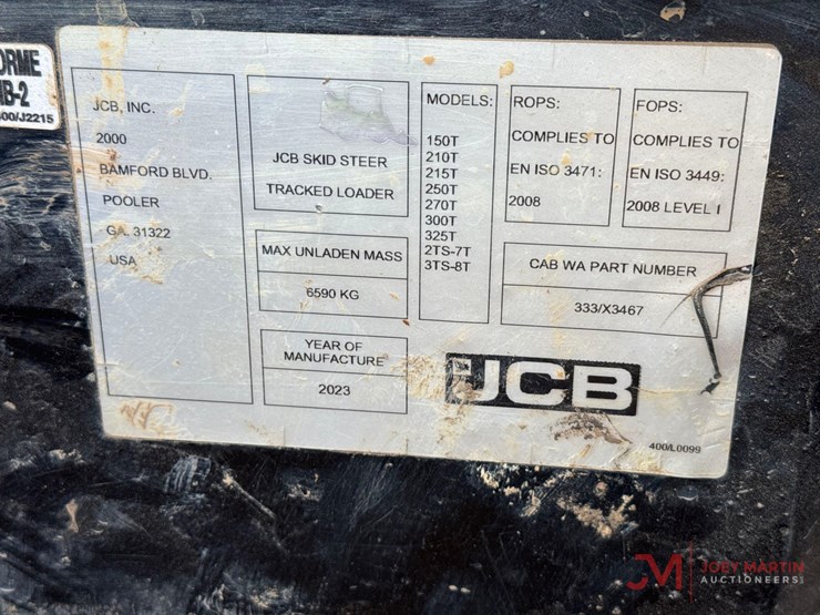 2023-jcb-2ts-7t-image-24