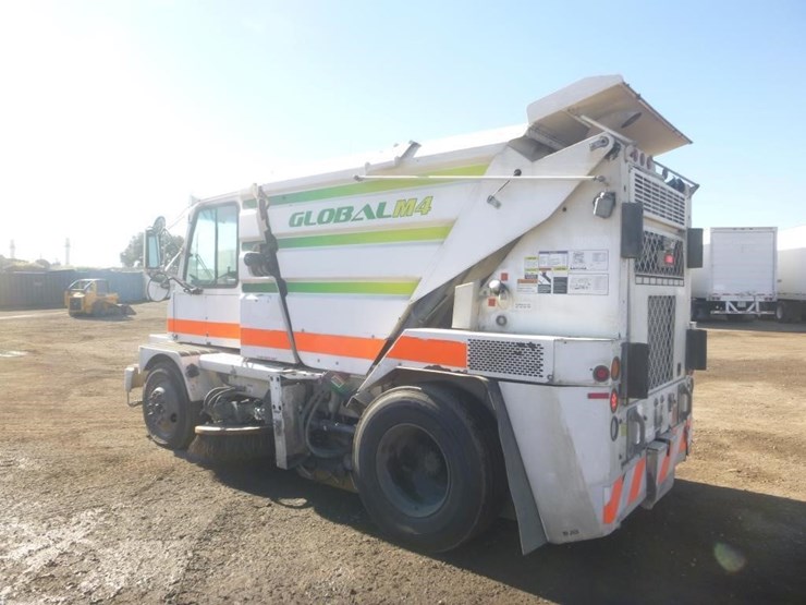 2014-global-m4-sweeper-image-4