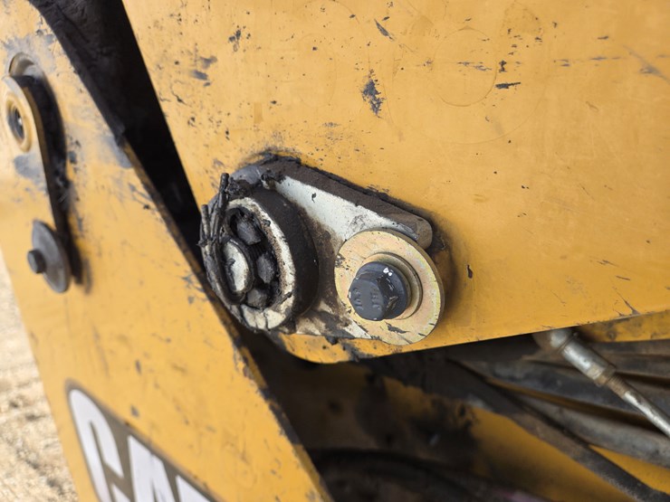 2019-caterpillar-259d3-image-20