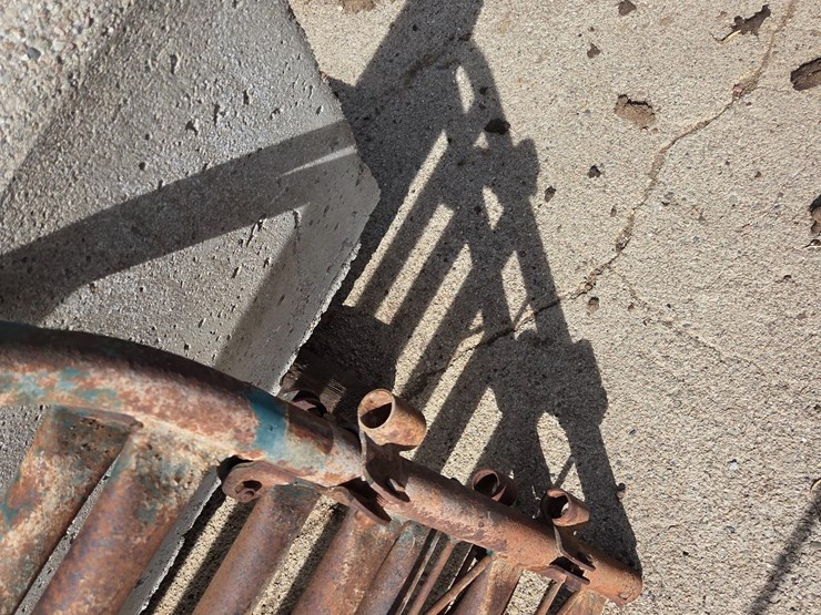 steel-gates-image-17