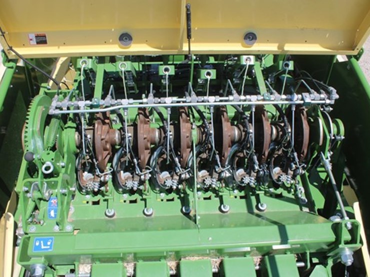 2019-krone-bp4x4hs-image-68