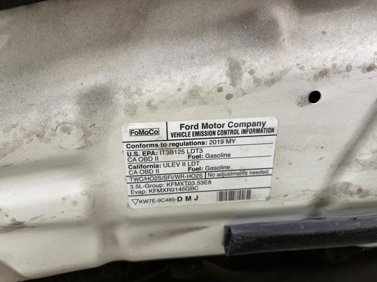 2019-ford-explorer-xlt-image-8