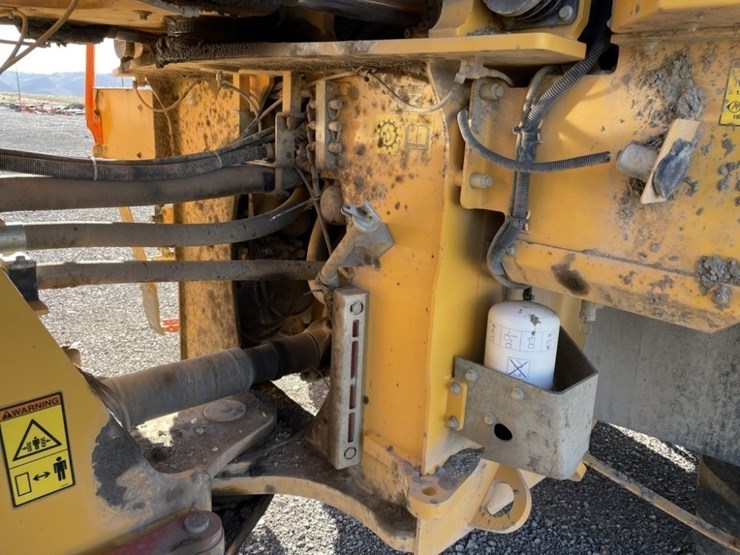 2021-volvo-l220h-image-24